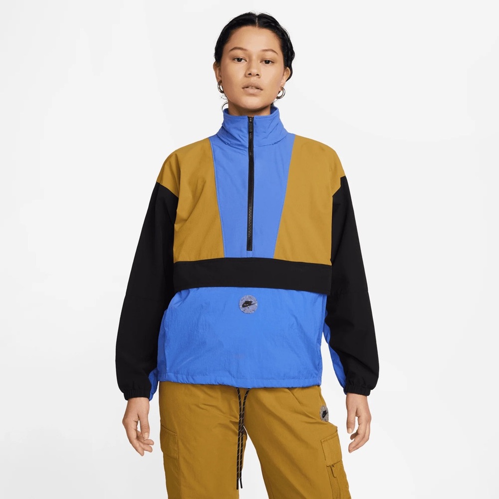 Nike Sportswear Revolution Sports Utility Jacket